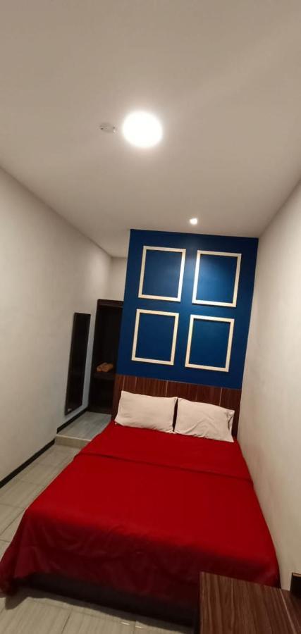 Bromo Family Guest House Kepanjen Экстерьер фото